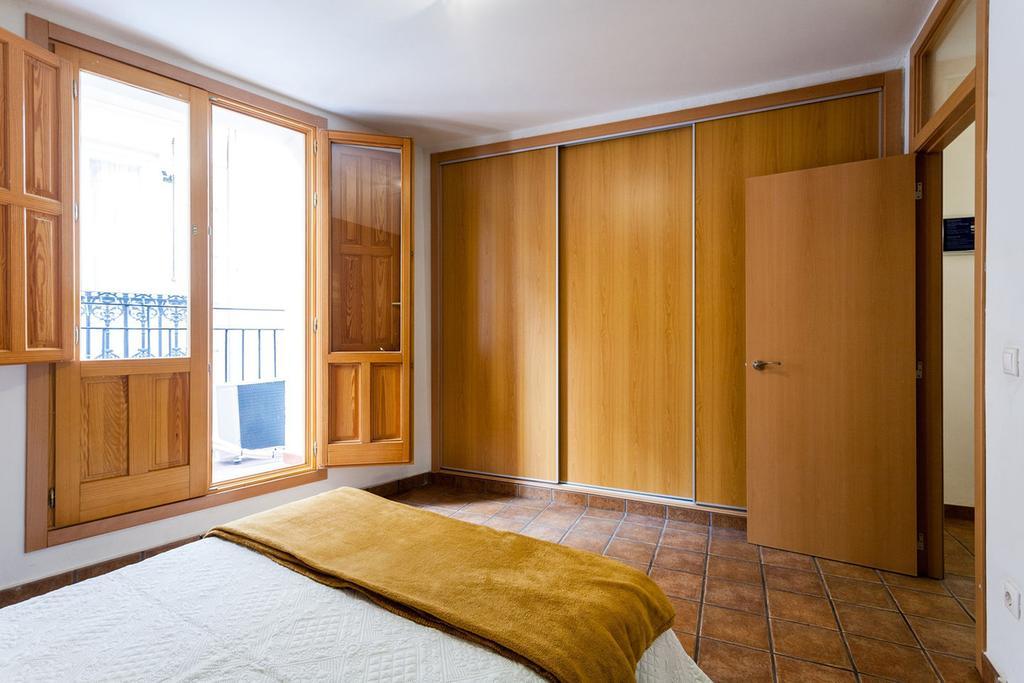 Like Apartments Lonja Valencia Exterior foto