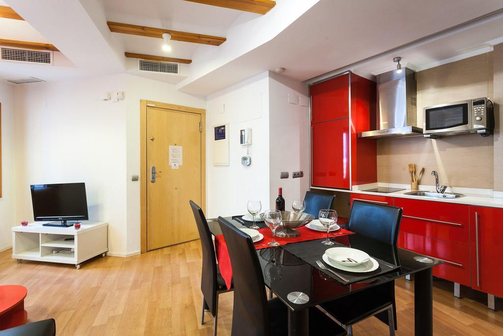 Like Apartments Lonja Valencia Exterior foto