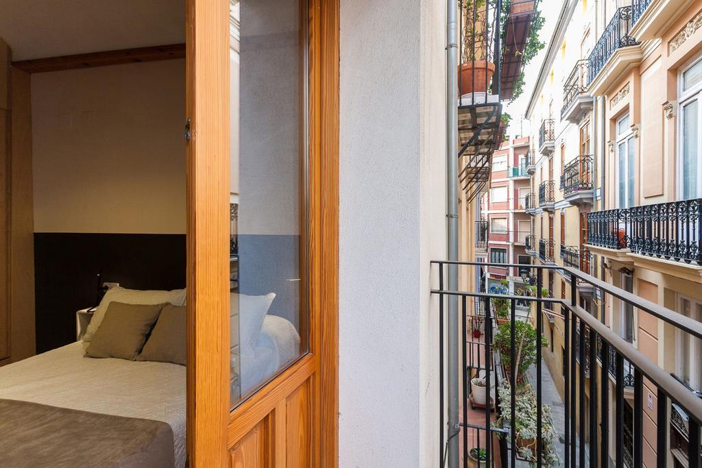 Like Apartments Lonja Valencia Exterior foto