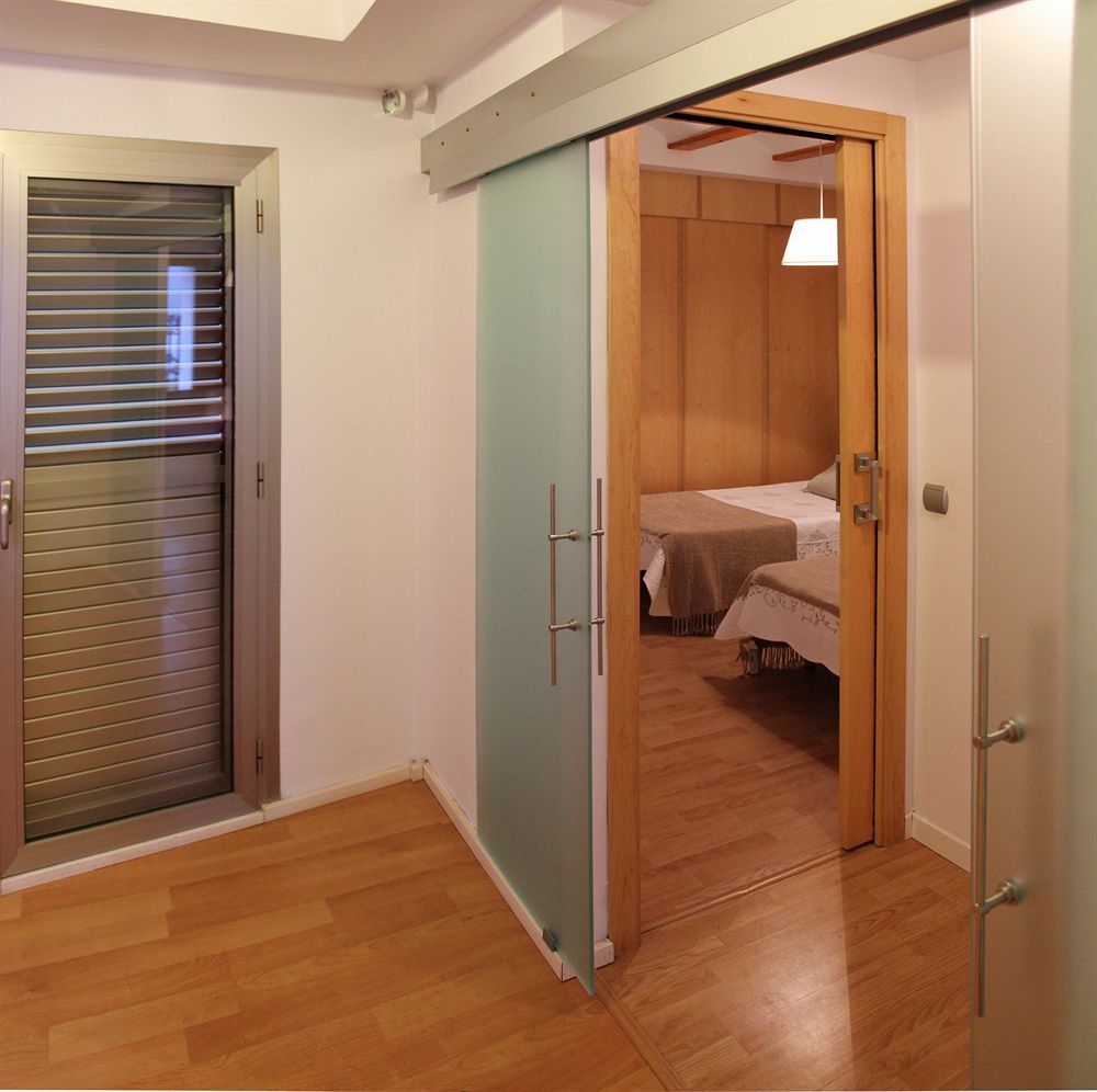 Like Apartments Lonja Valencia Exterior foto